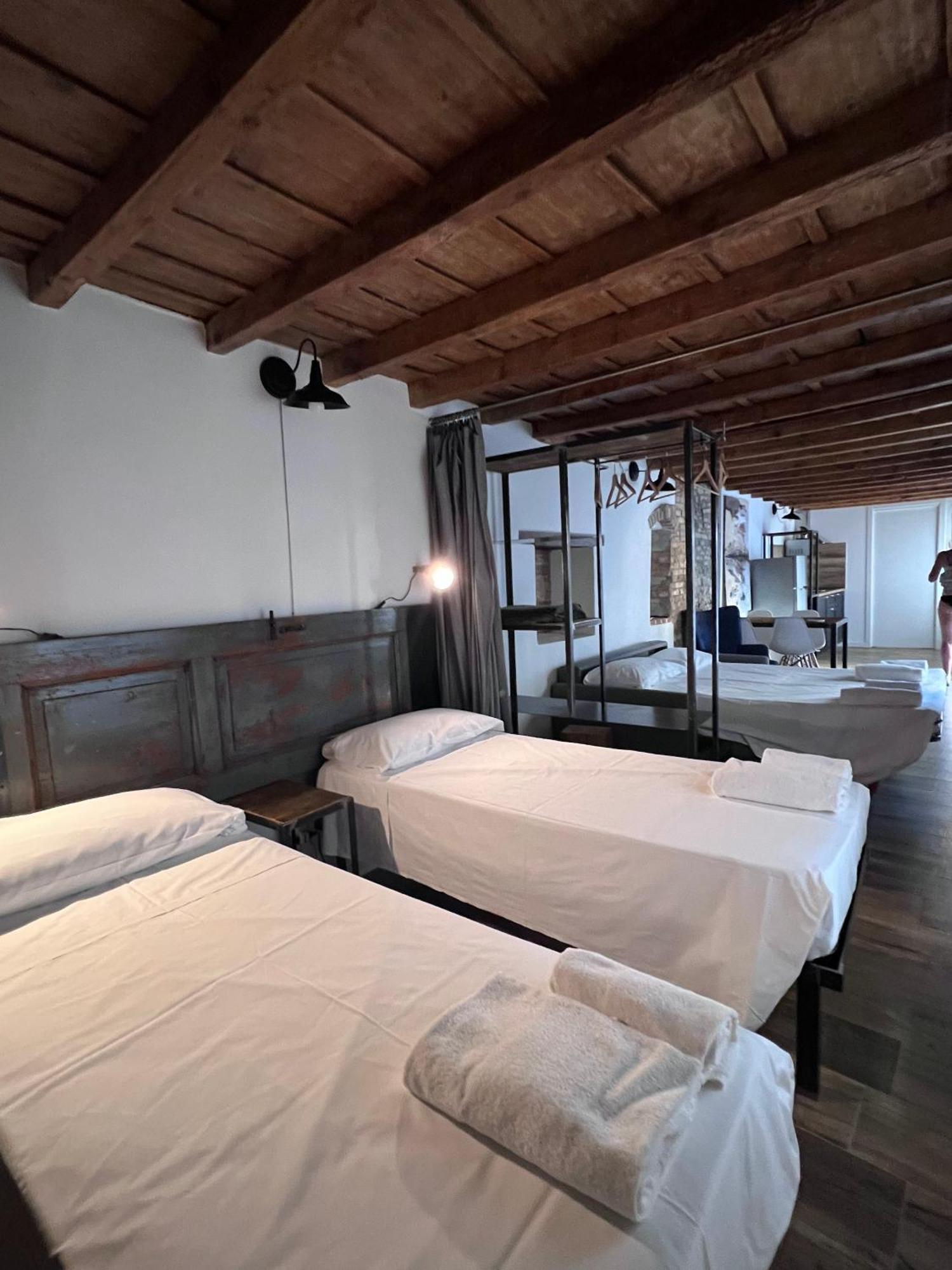 Borgovivo Il Tuo Loft In Centro Citta Apartment